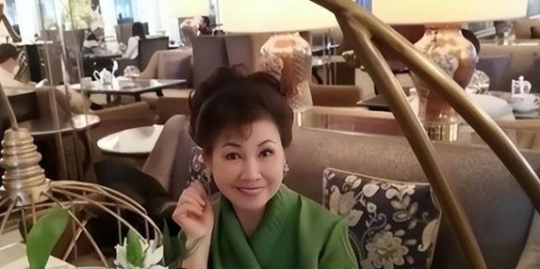 九游官网下载app下载-突传死讯！香港知名演员老公在家中离世，坐在轮椅上没了呼吸